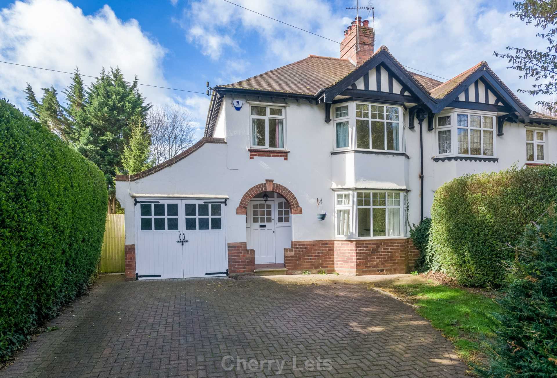 3 bed semi-detached house to rent in Oxford Road, Banbury, OX16 19
