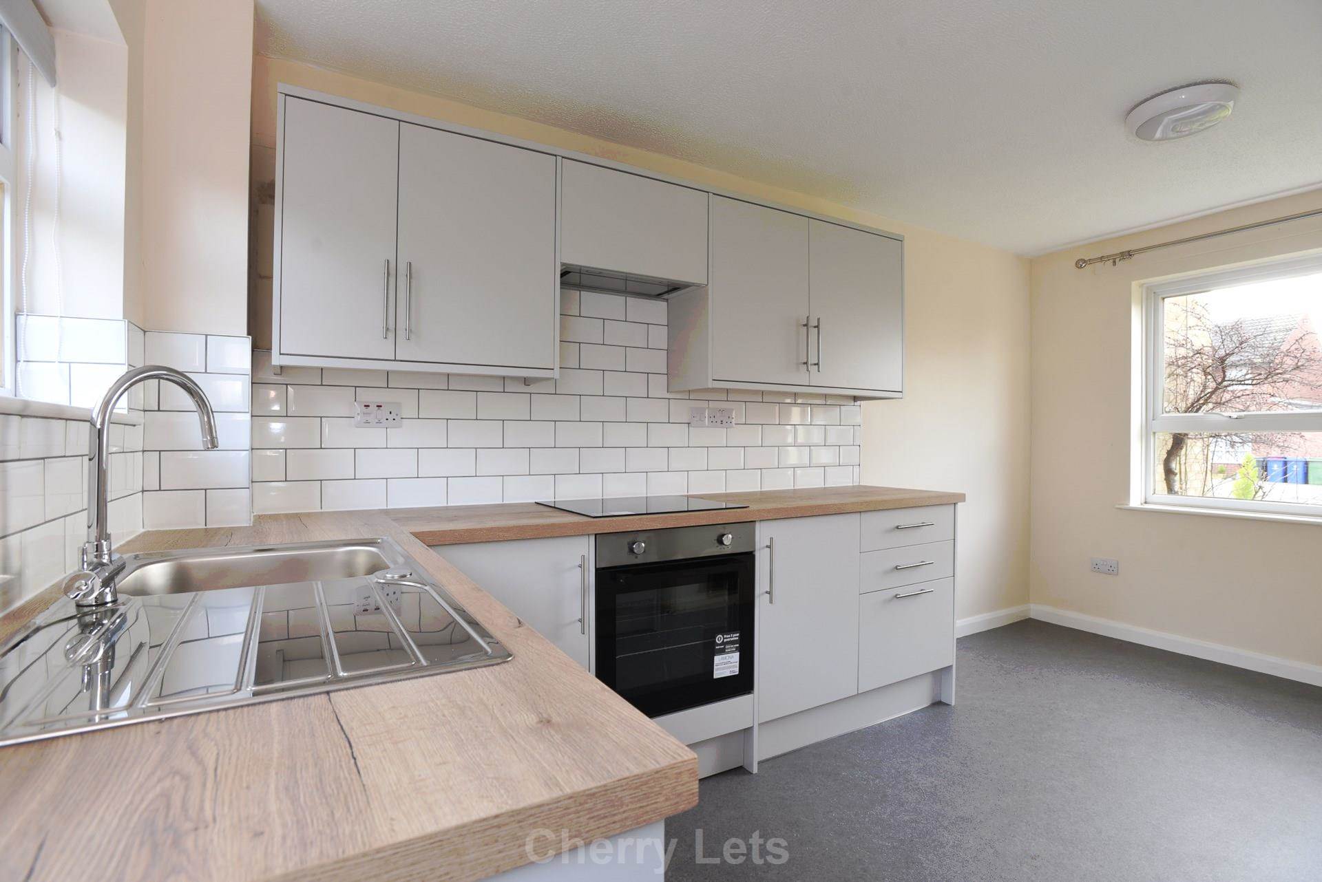 3 bed semi-detached house to rent in Blencowe Drive Brackley, NN13 1