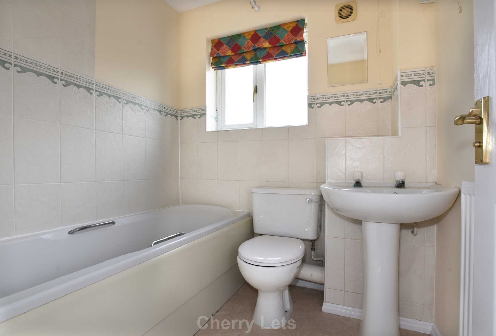 3 bed semi-detached house to rent in Campion Place, Bicester, OX26 8