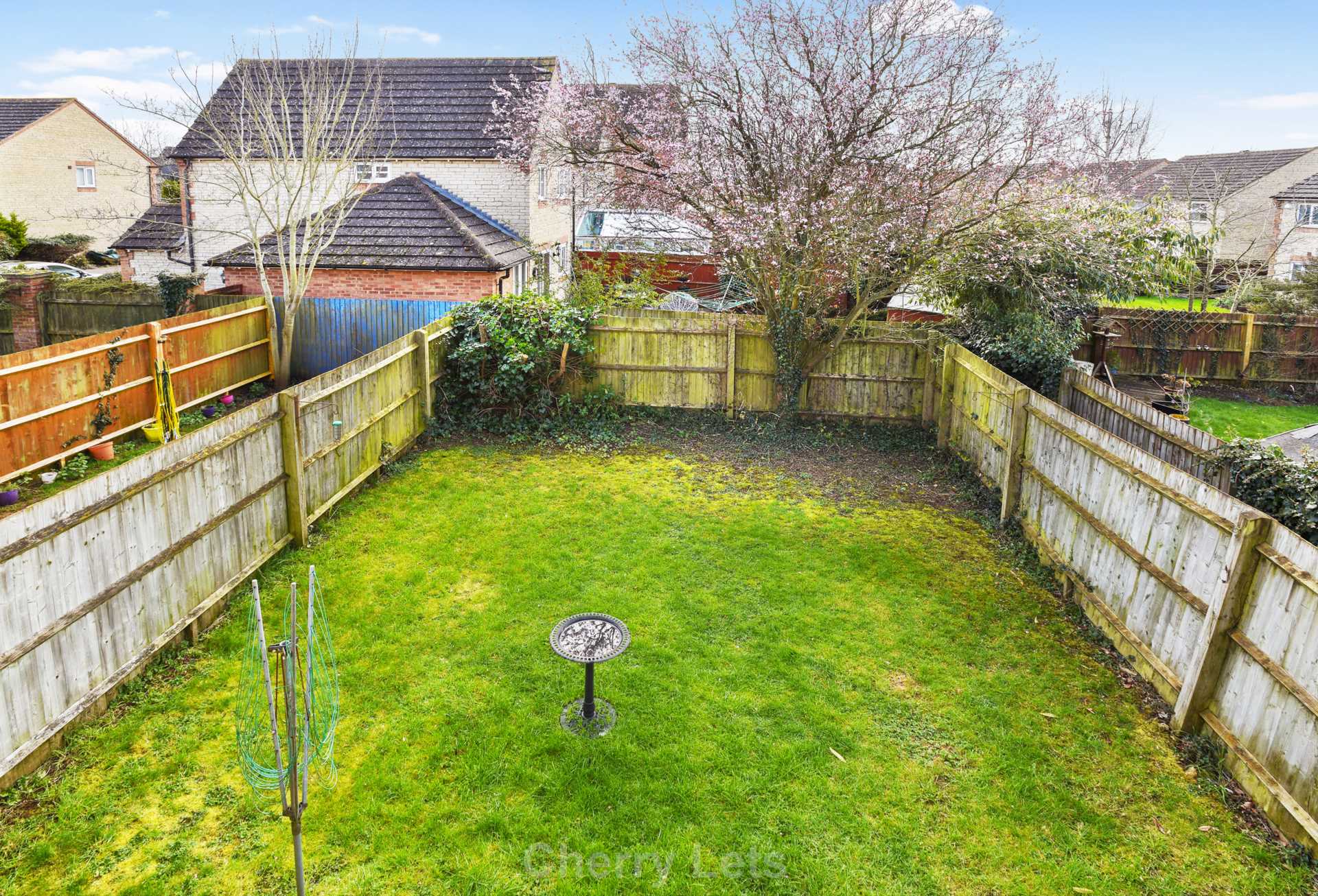 3 bed semi-detached house to rent in Campion Place, Bicester, OX26  - Property Image 12