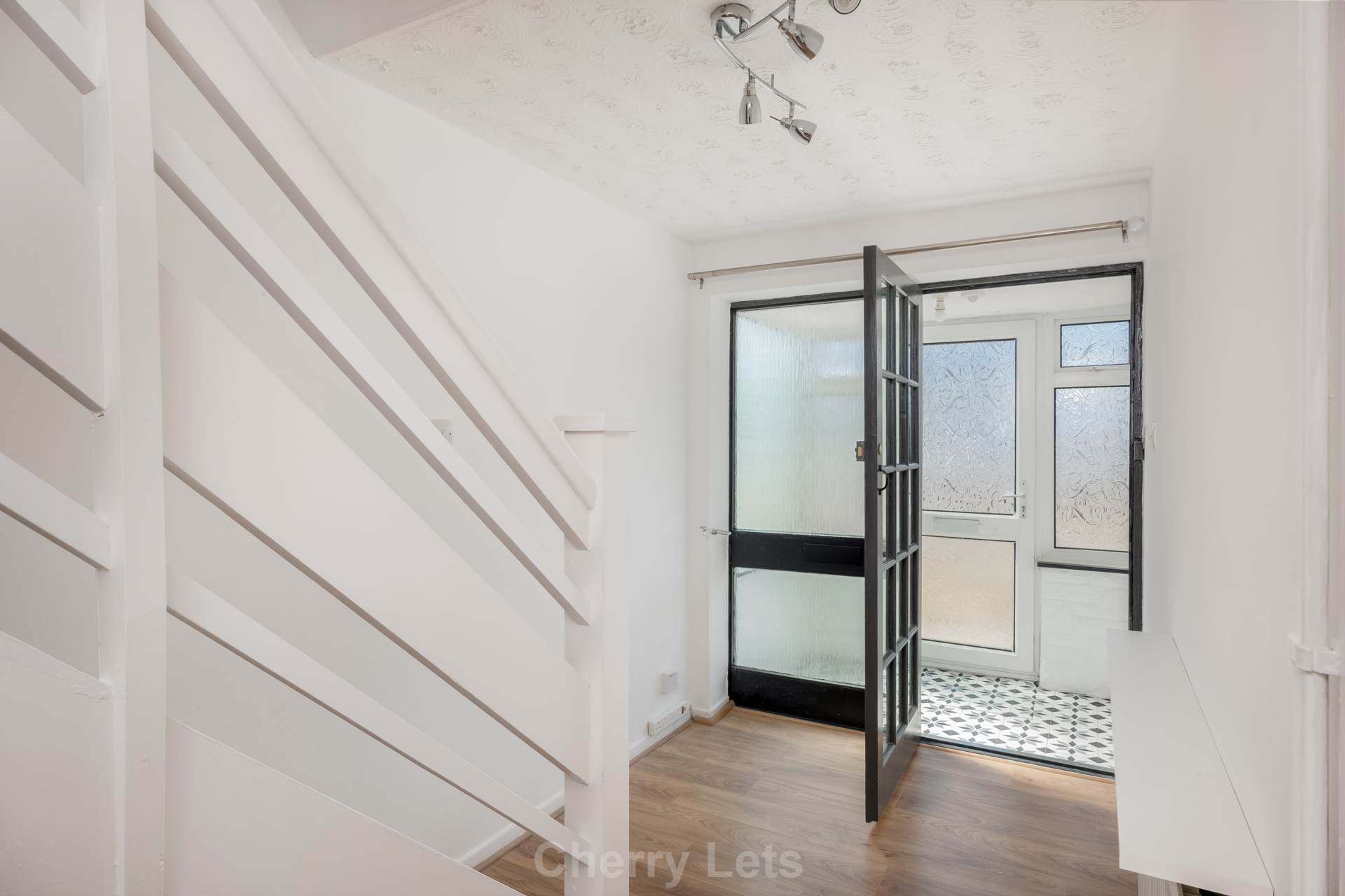 3 bed semi-detached house to rent in Colegrave Road, Bloxham 5