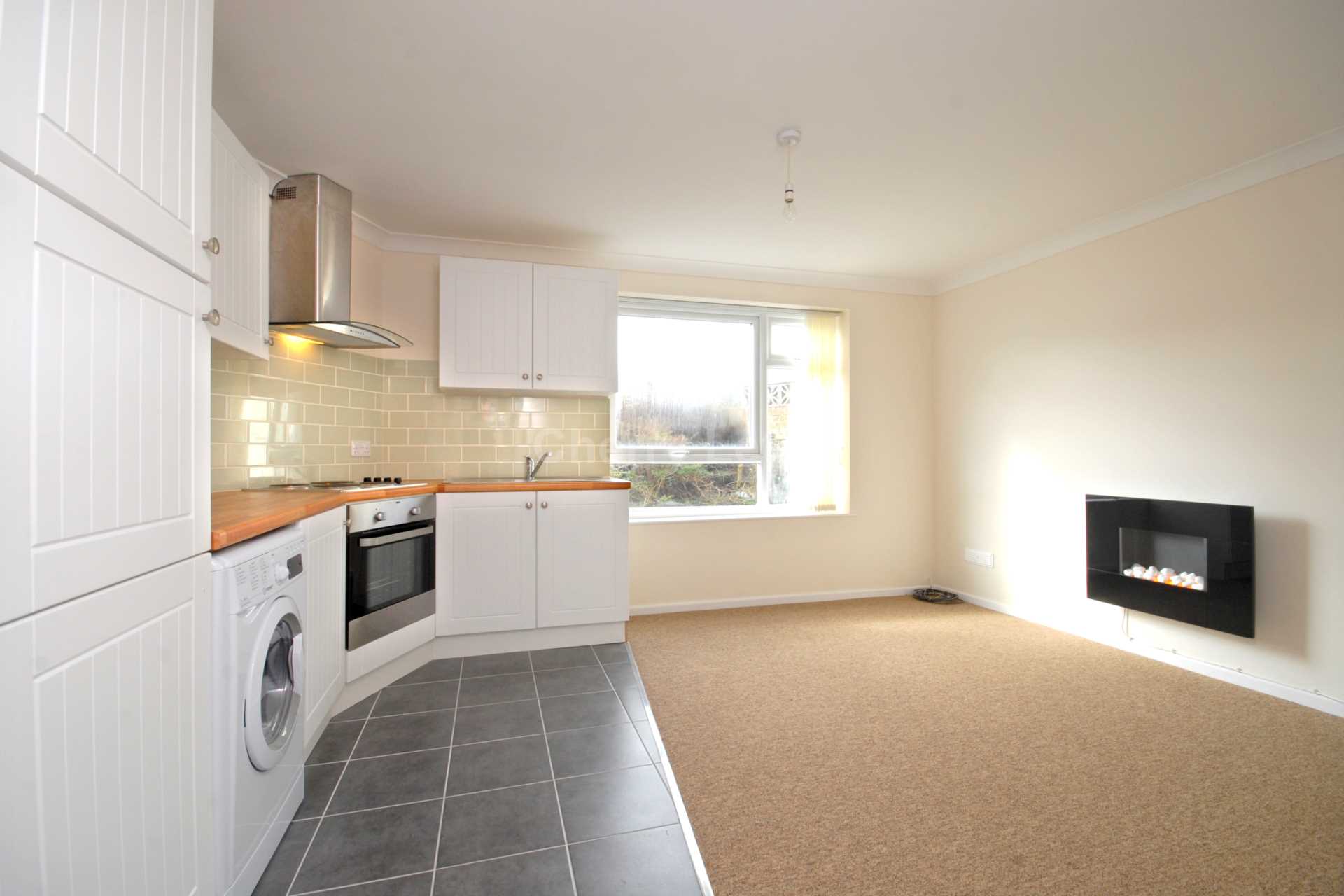 1 bed flat to rent in Mewburn Road, Banbury, OX16 - Property Image 1