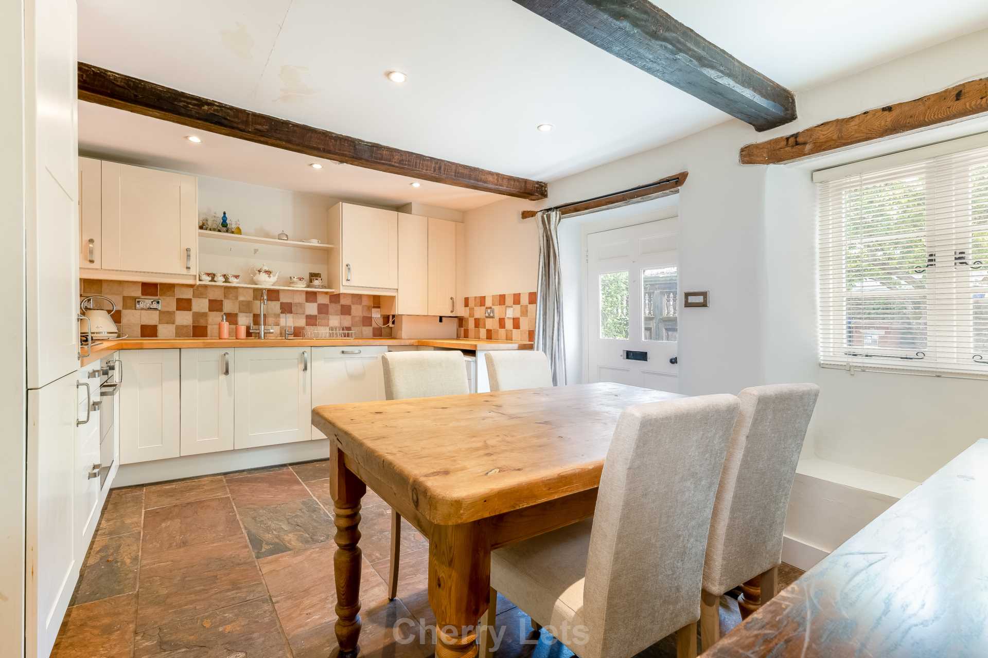 2 bed detached house to rent in North Side, Steeple Aston, OX25 1