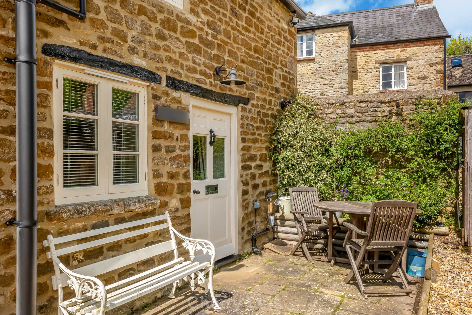 2 bed detached house to rent in North Side, Steeple Aston, OX25 8