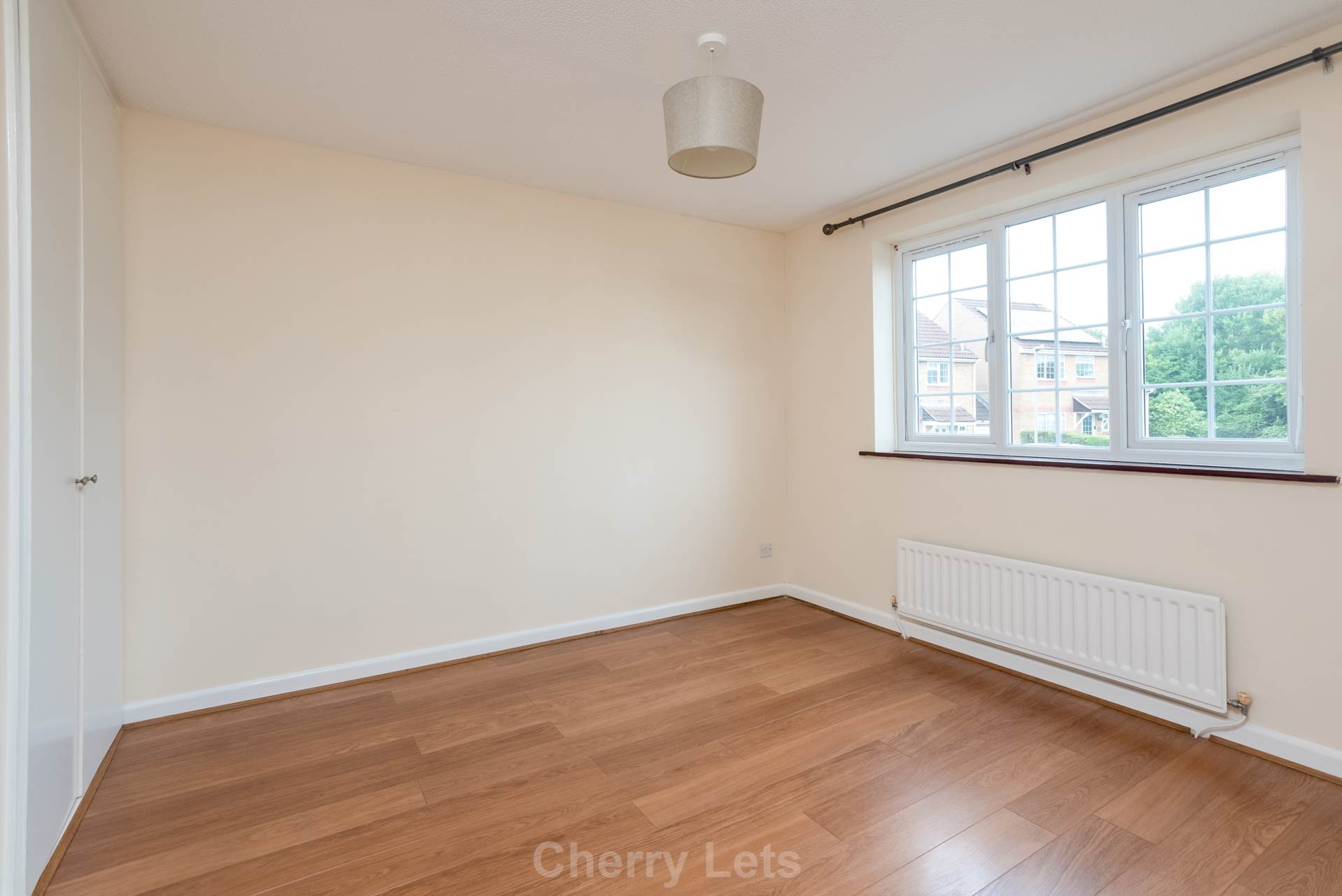 3 bed semi-detached house to rent in Hereford Way, Banbury, OX16 9