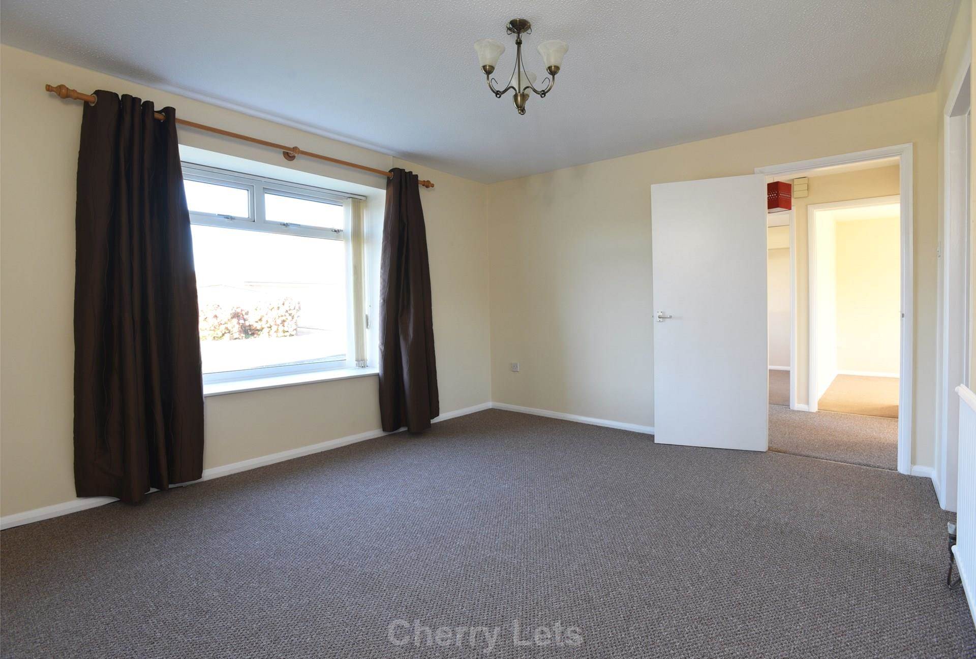 2 bed semi-detached bungalow to rent in Cedar Close, Banbury, OX16  - Property Image 3
