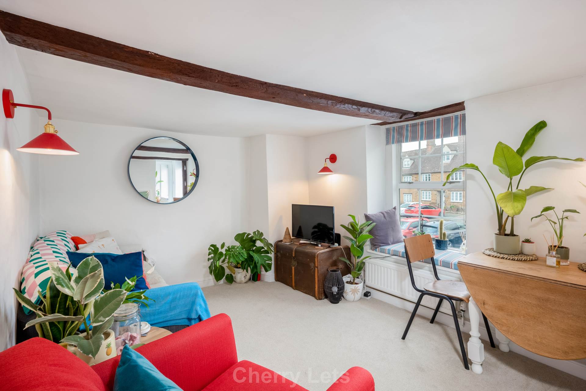 1 bed flat to rent in Market Place, Deddington, OX15 3