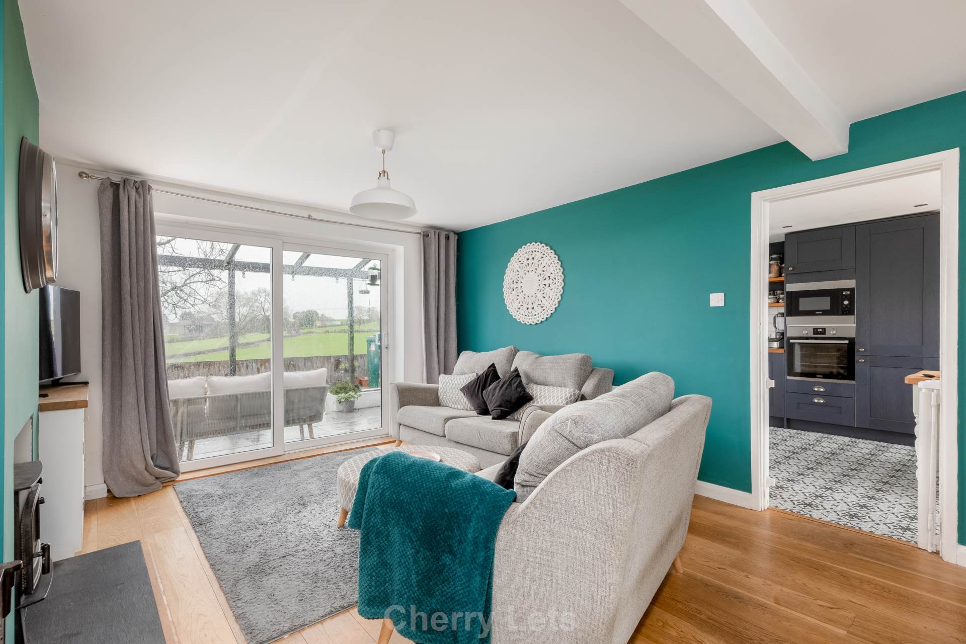 3 bed terraced house to rent in Farnborough, OX17  - Property Image 3