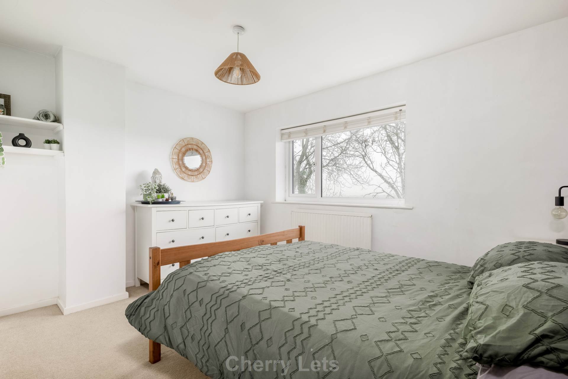 3 bed terraced house to rent in Farnborough, OX17 7