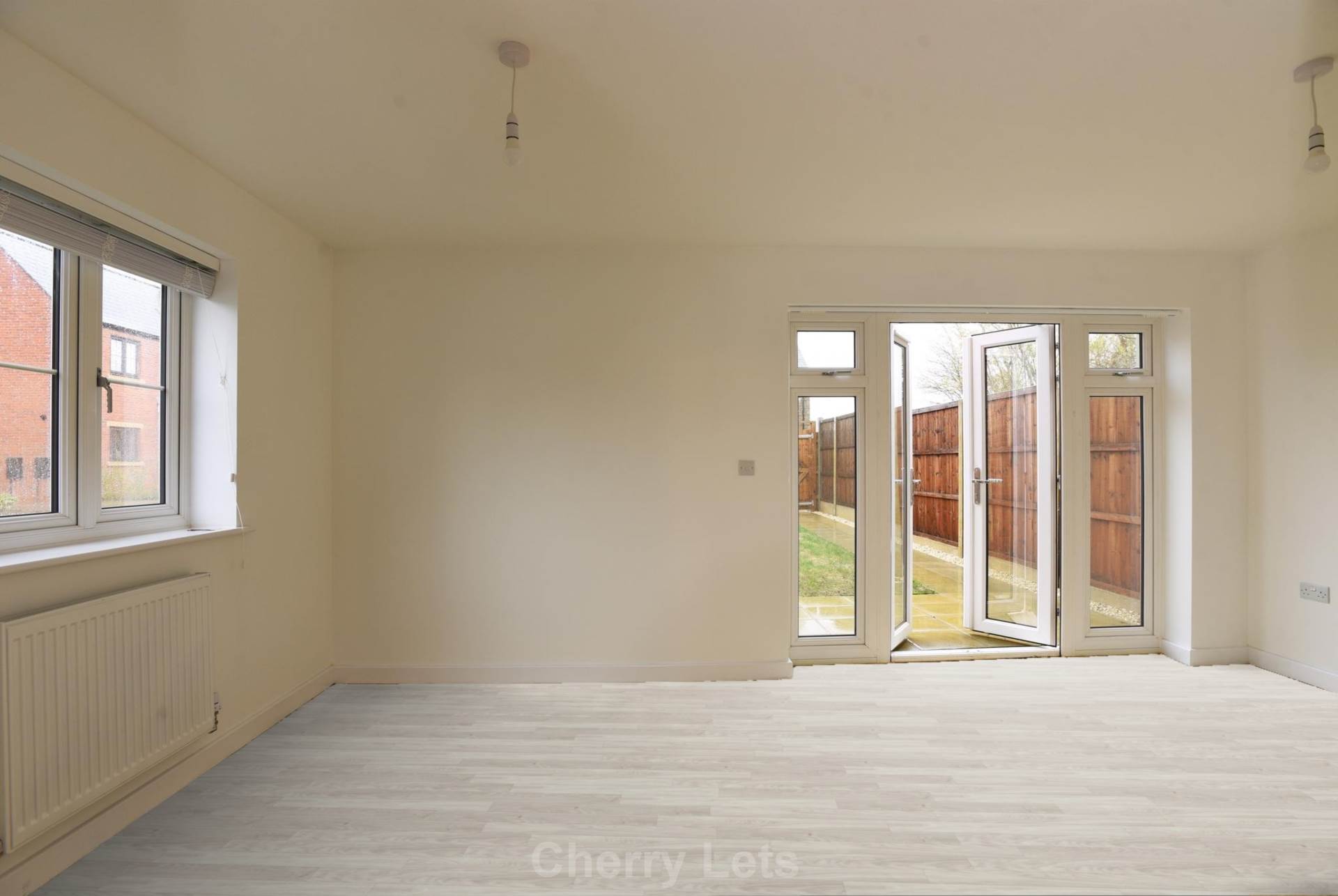 3 bed end of terrace house to rent in Hobart Way, Deddington, OX15  - Property Image 2