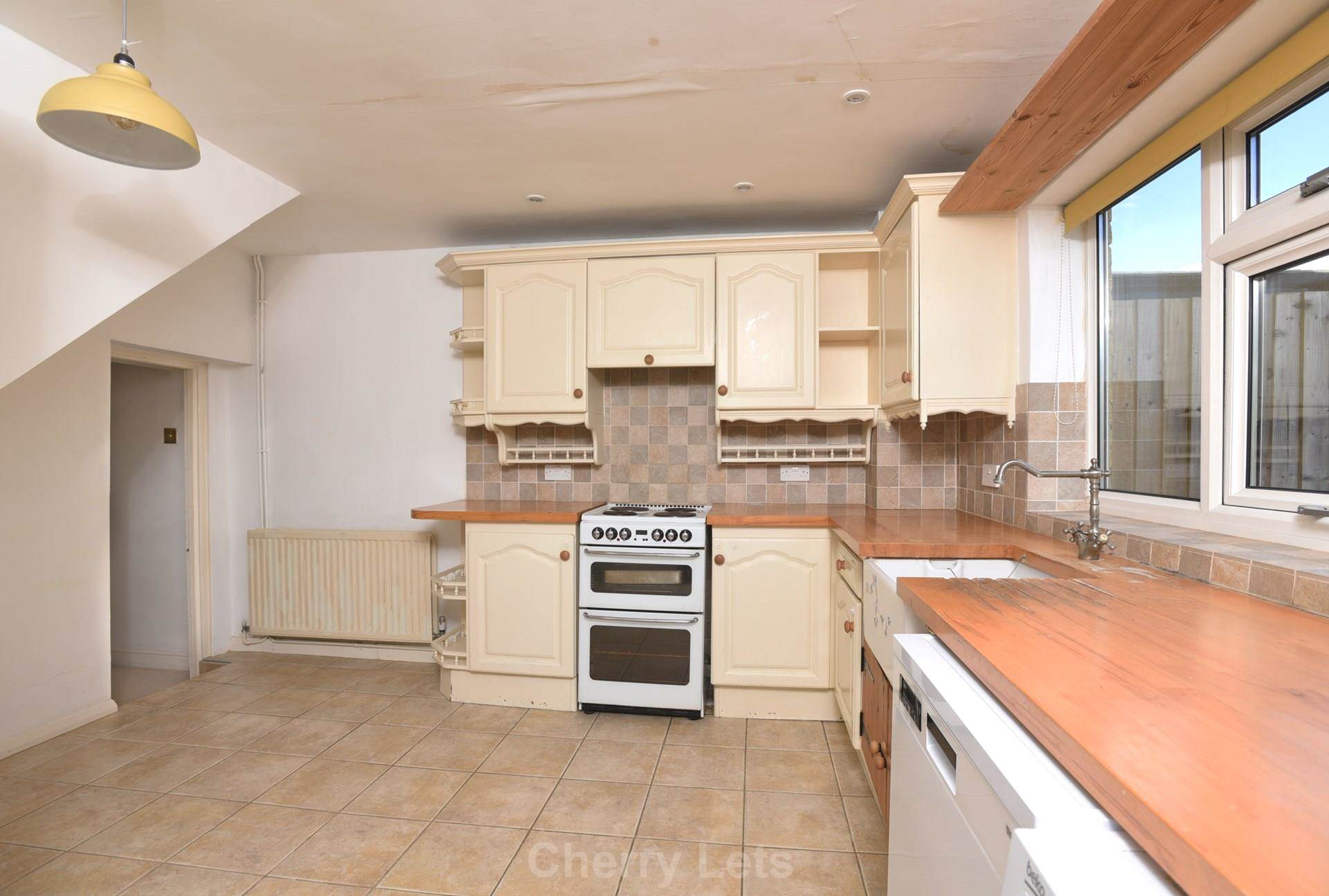 3 bed cottage to rent in Richmond St, Kings Sutton, OX17 2