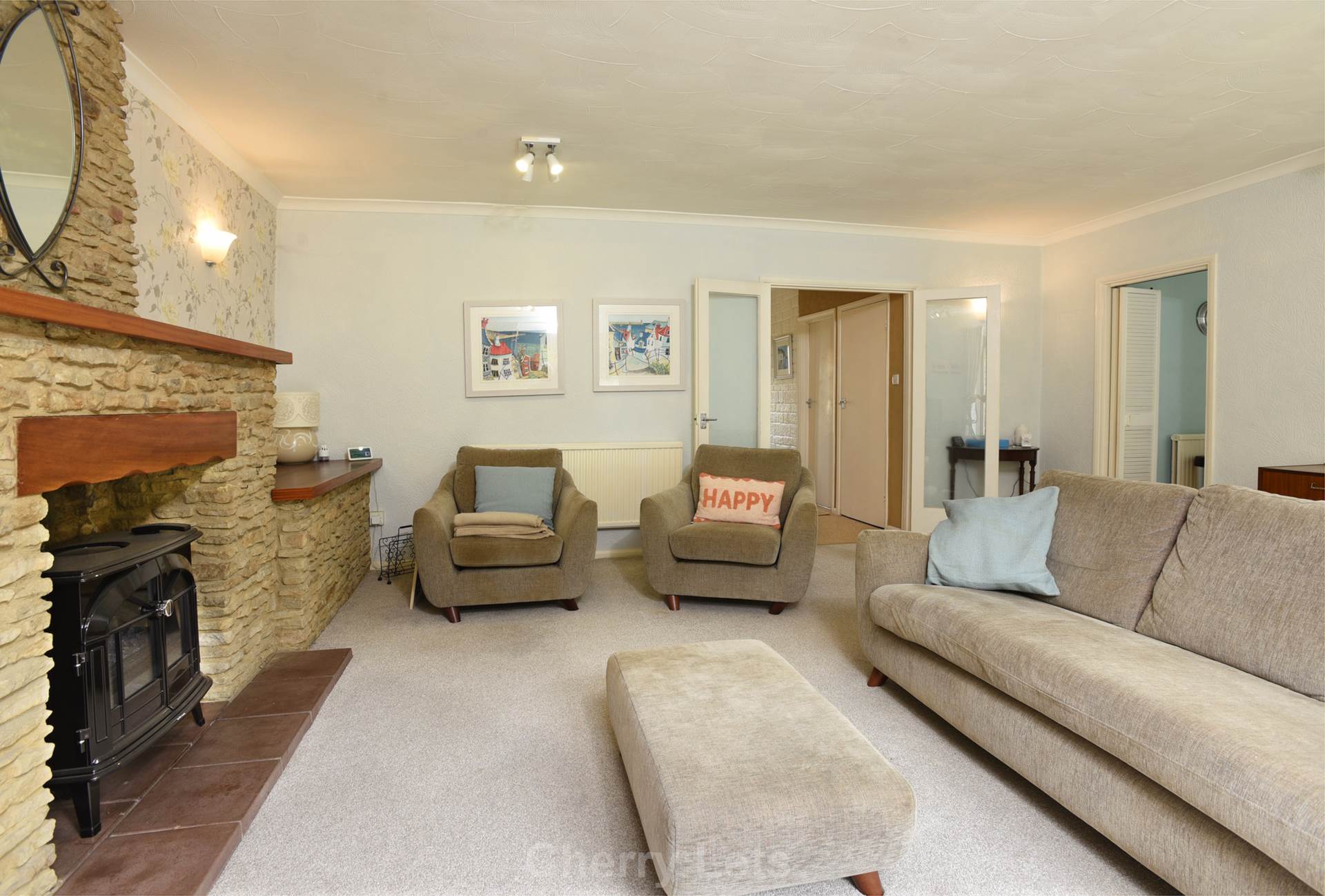 3 bed detached bungalow to rent in Balliol Road, Bicester, OX26 2