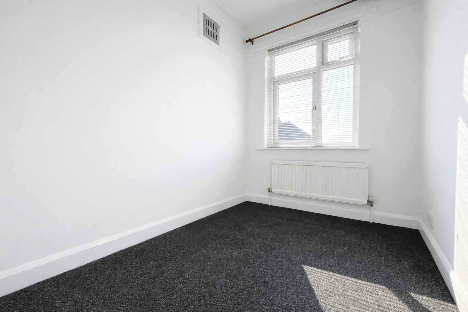 3 bed semi-detached house to rent in Eastwood Road, Sittingbourne, ME10 2NA  - Property Image 7