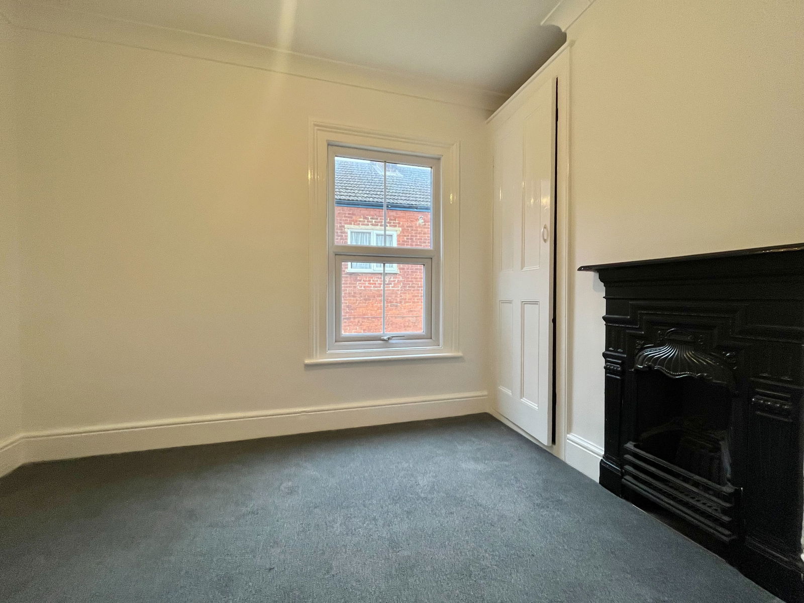 3 bed end of terrace house to rent in Park Road, Sittingbourne, ME10 1ES  - Property Image 10