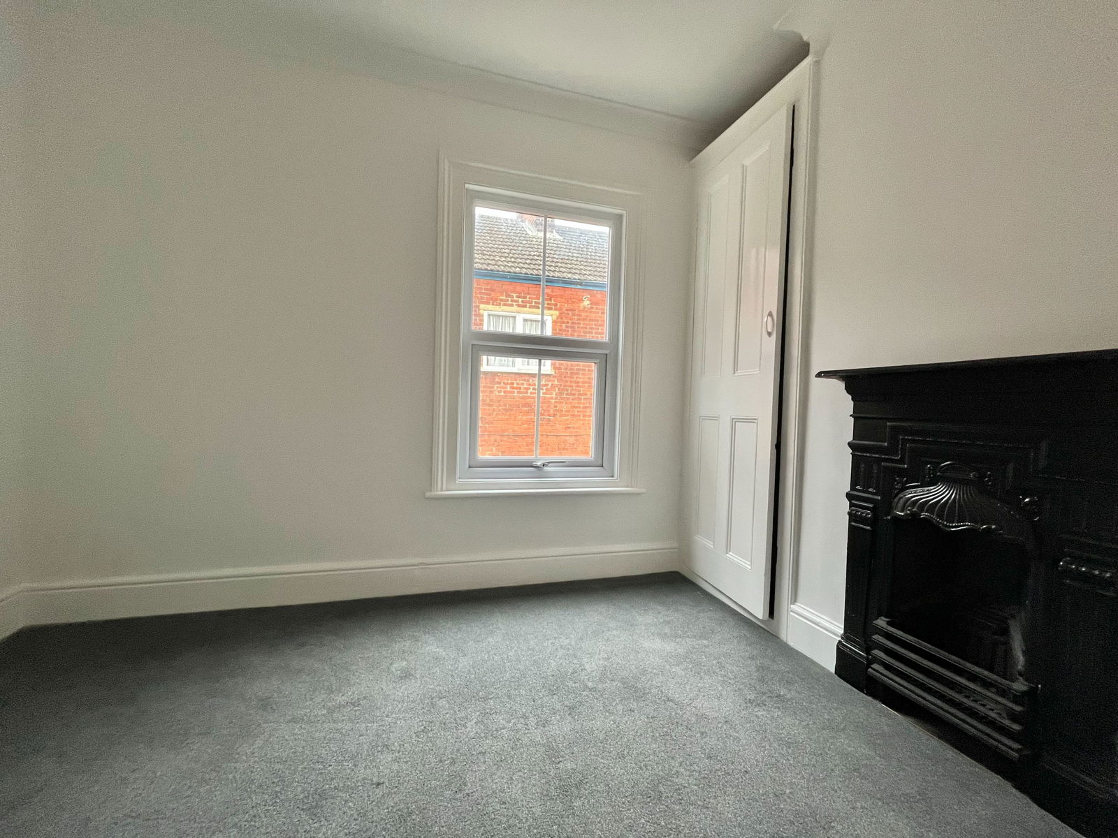 3 bed end of terrace house to rent in Park Road, Sittingbourne, ME10 1ES 11