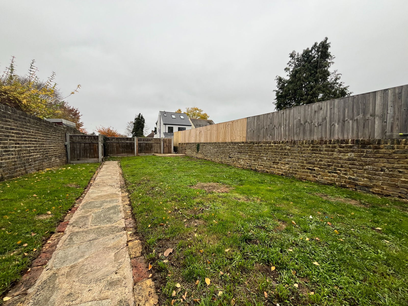 3 bed end of terrace house to rent in Park Road, Sittingbourne, ME10 1ES  - Property Image 14