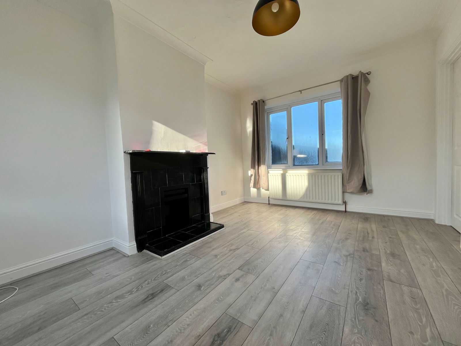 3 bed semi-detached house to rent in Cedar Road, Rochester, ME2 2JR  - Property Image 2