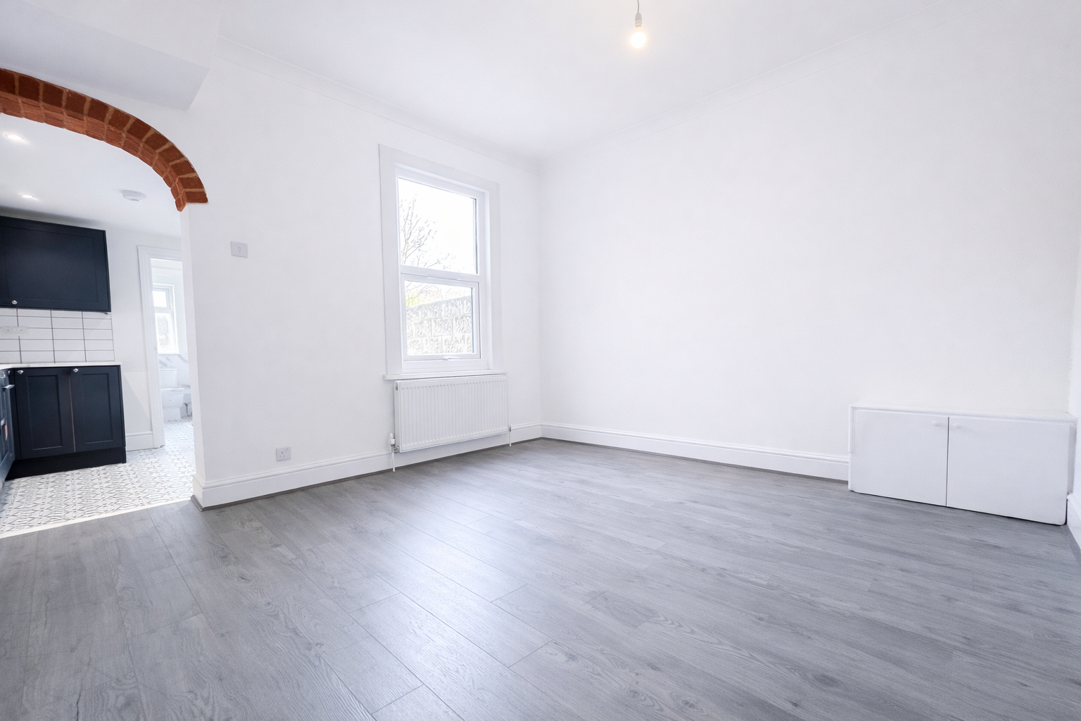 3 bed terraced house to rent in Salisbury Road, Gravesend, DA11 7DE  - Property Image 4