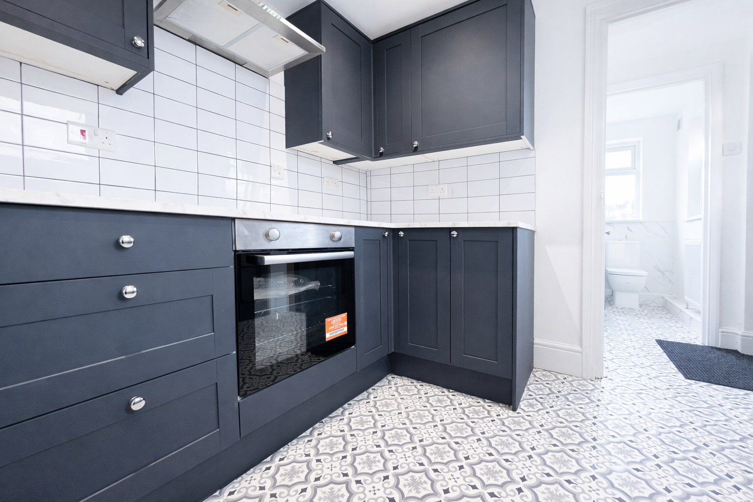 3 bed terraced house to rent in Salisbury Road, Gravesend, DA11 7DE 5