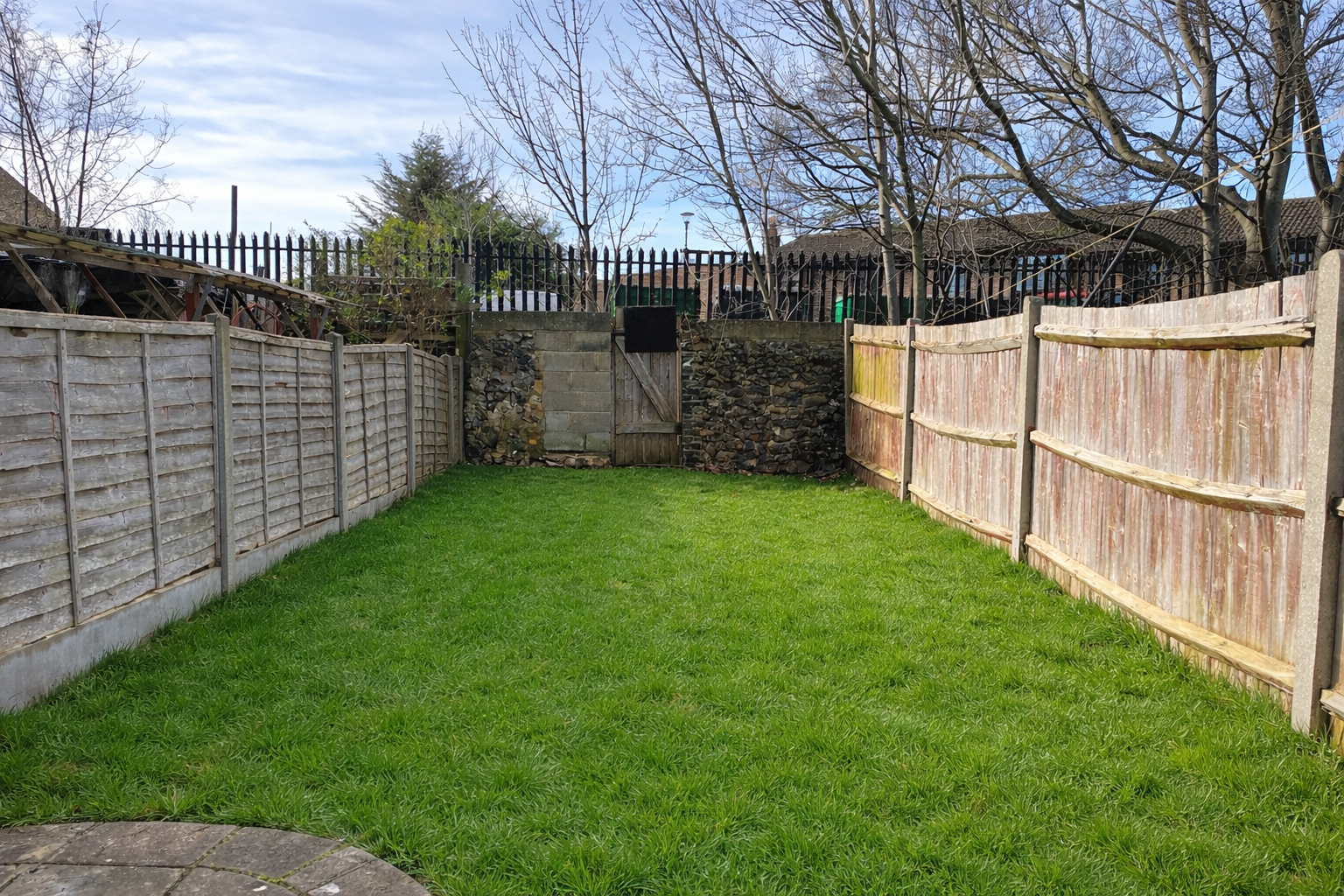 3 bed terraced house to rent in Salisbury Road, Gravesend, DA11 7DE  - Property Image 14