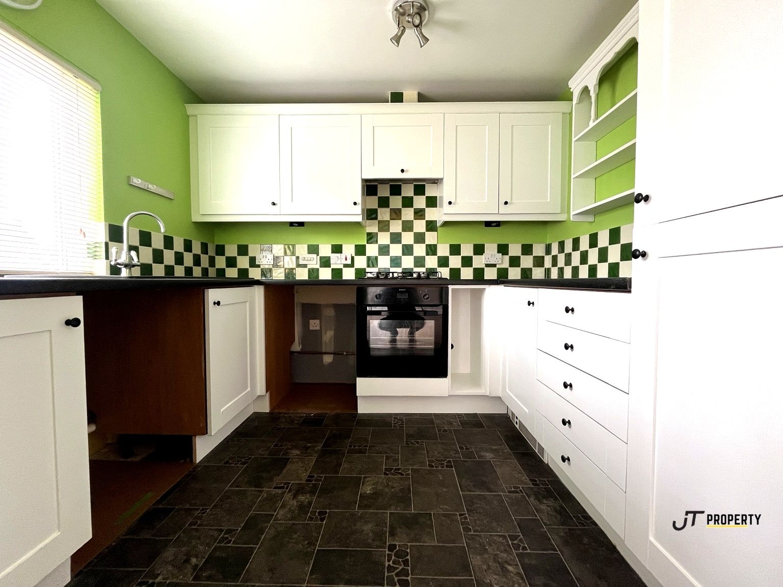 2 bed house to rent in Bluebell Drive, Sittingbourne, ME10 4EN 3