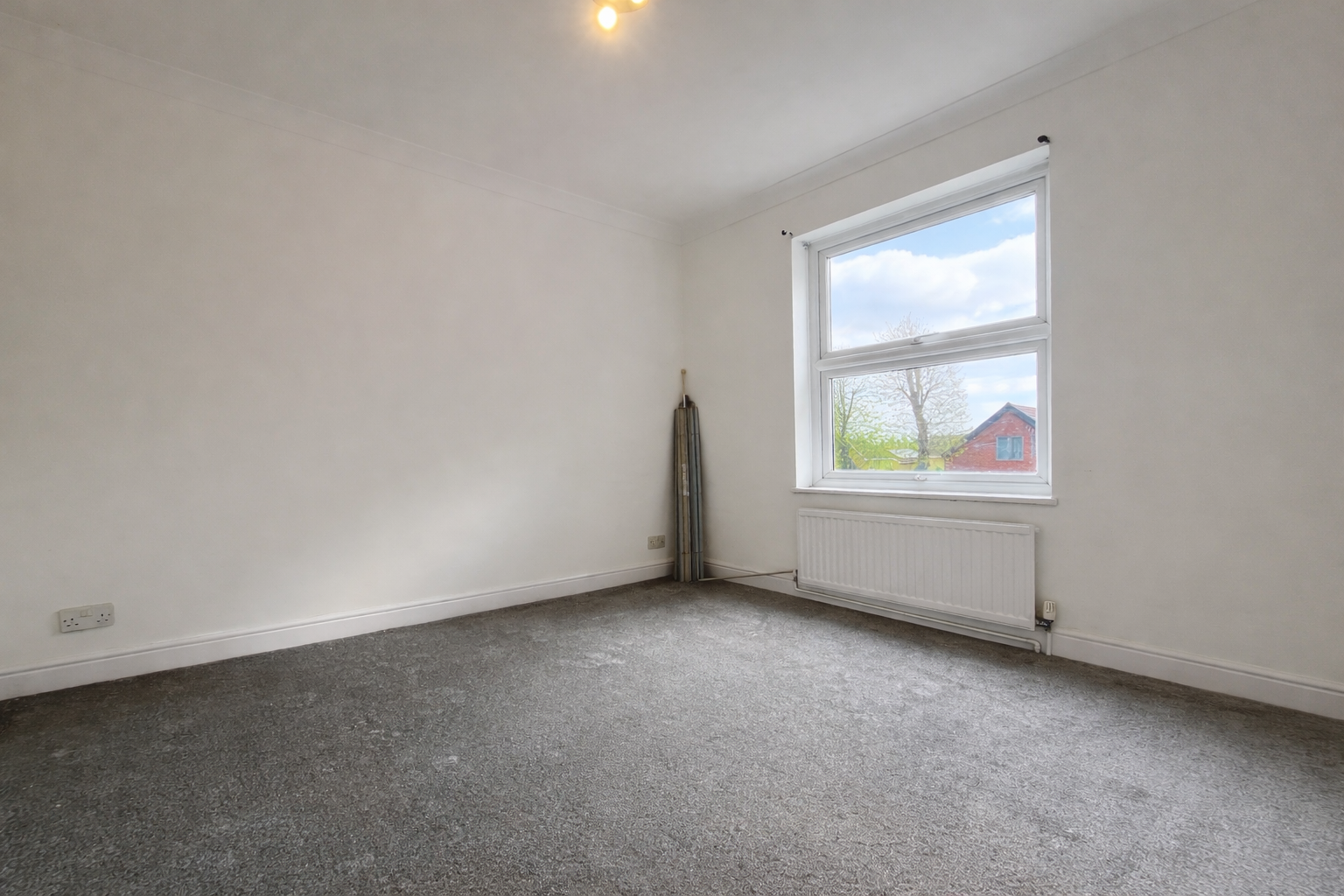 2 bed terraced house to rent in Wellington Street, Gravesend, DA12 1JQ  - Property Image 9
