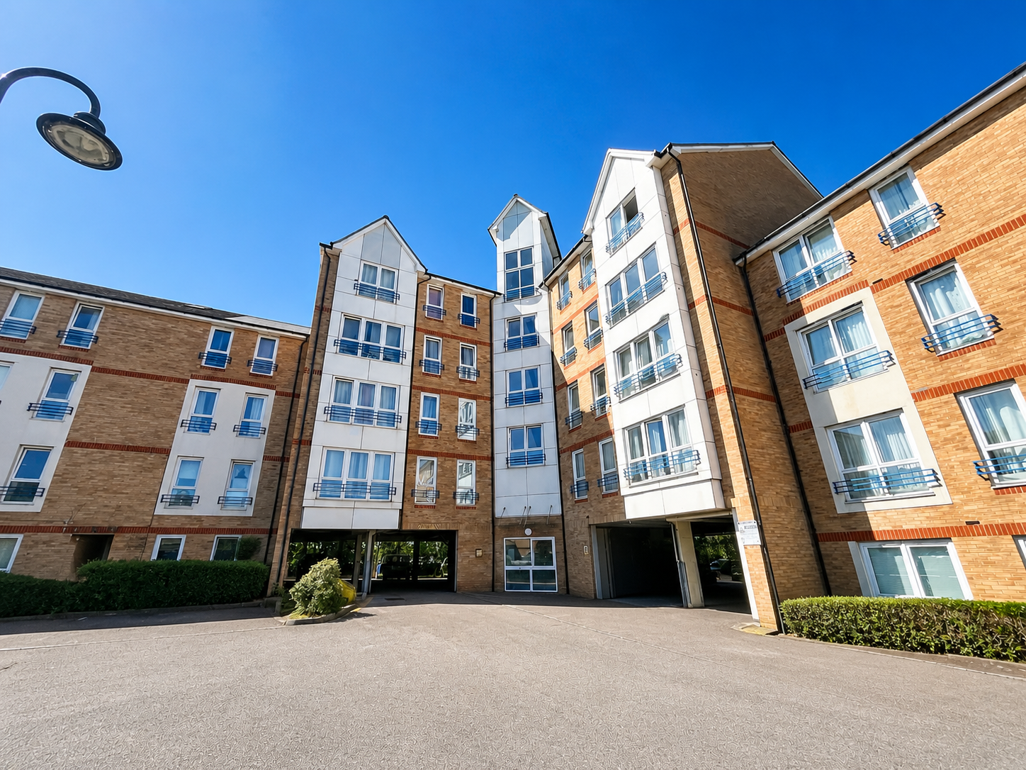2 bed flat to rent in Stuart Road, Gravesend, DA11 0DT 7