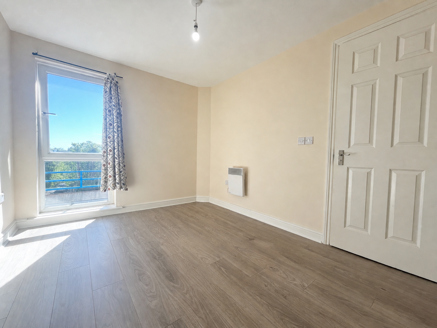 2 bed flat to rent in Stuart Road, Gravesend, DA11 0DT 4