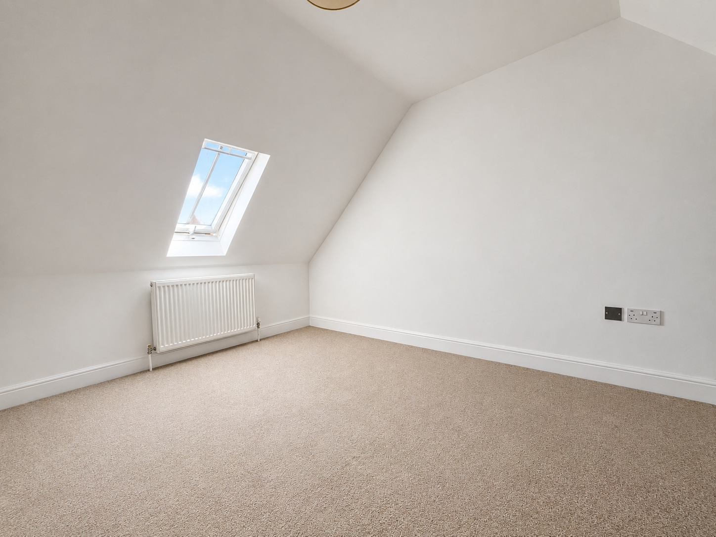 2 bed cottage to rent in Crown Quay Lane, Sittingbourne, ME10 3JQ  - Property Image 7