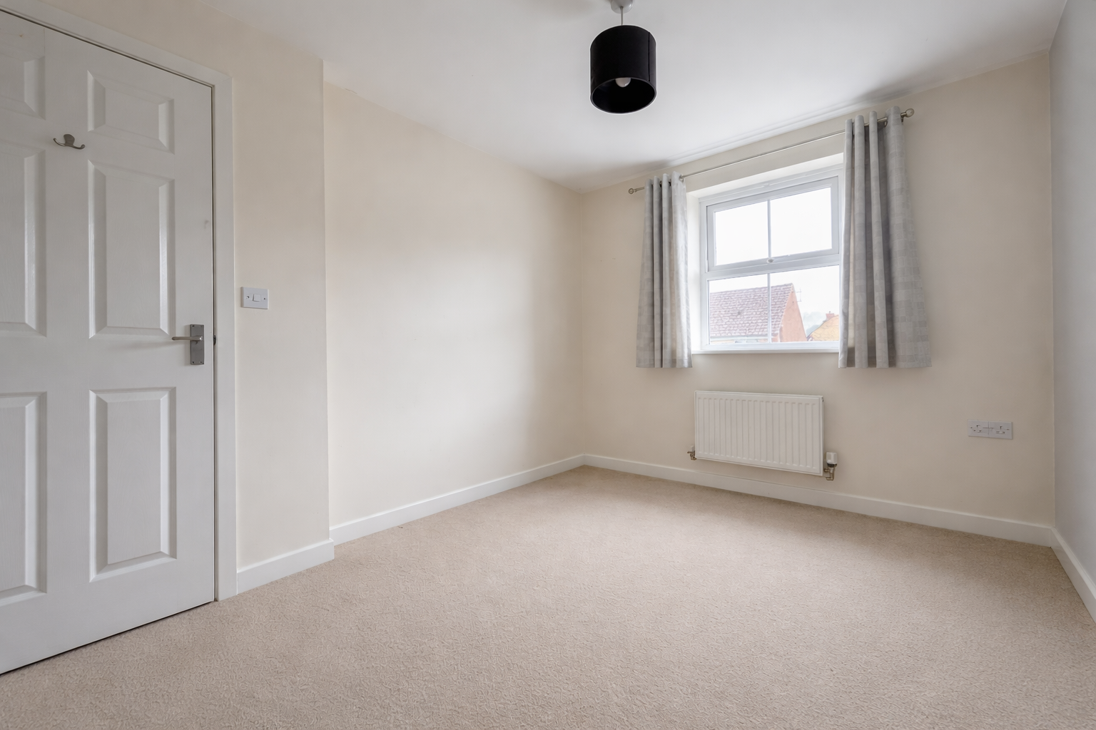 3 bed town house for sale in Crossways, Sittingbourne, ME10 4RN 8