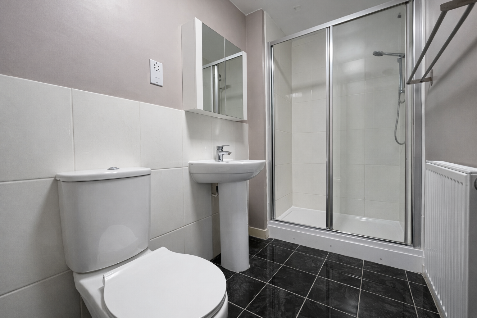 3 bed town house for sale in Crossways, Sittingbourne, ME10 4RN  - Property Image 12