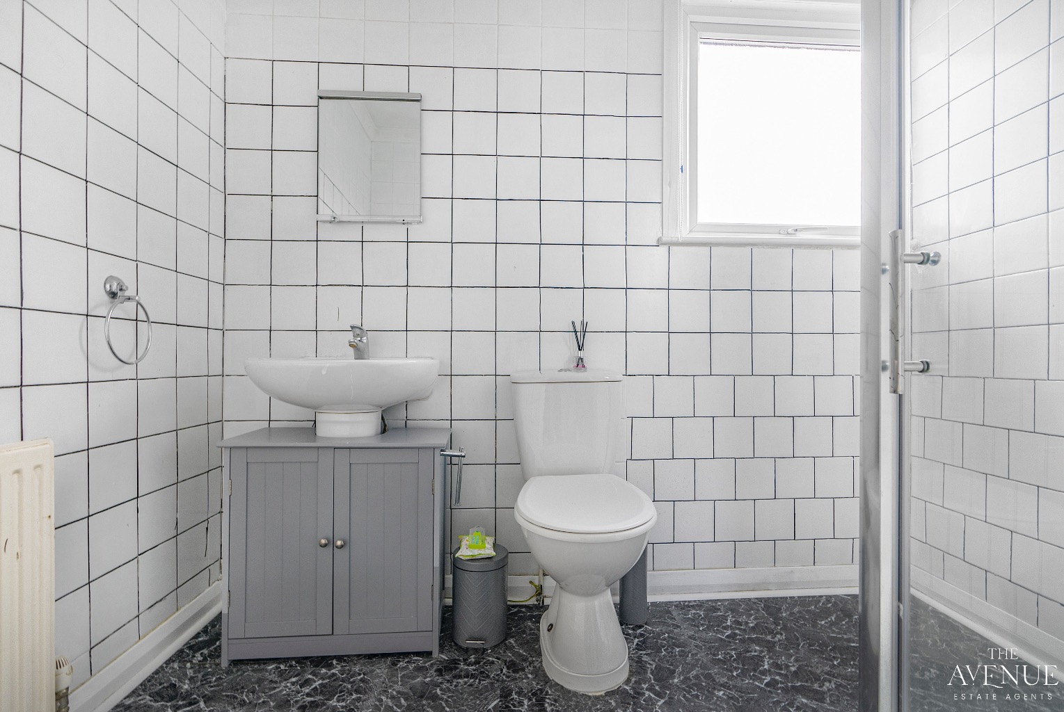4 bed semi-detached house for sale in Chestnut Avenue, Grays  - Property Image 15