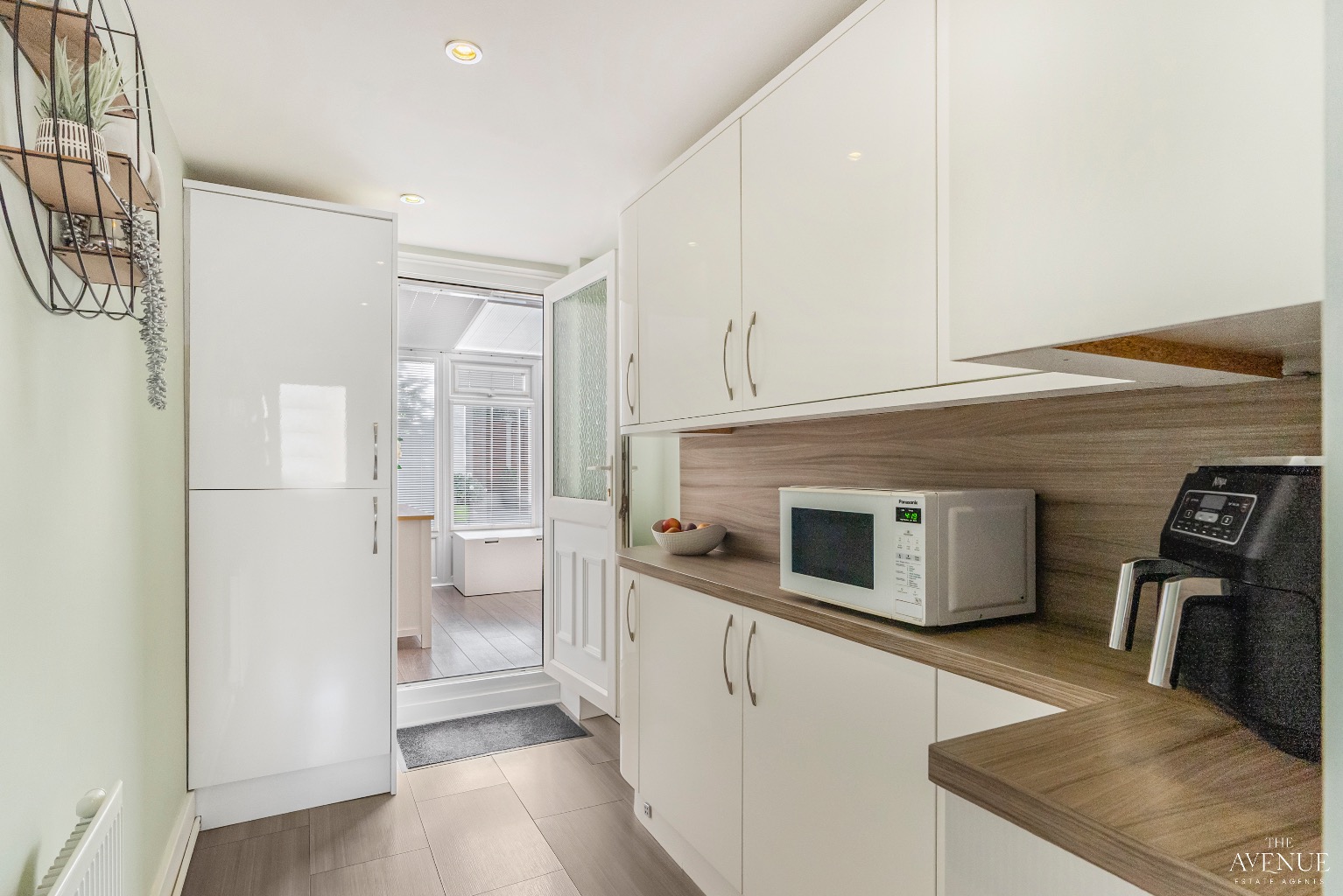 3 bed terraced house for sale in Hogarth Road, Stifford Clays 4