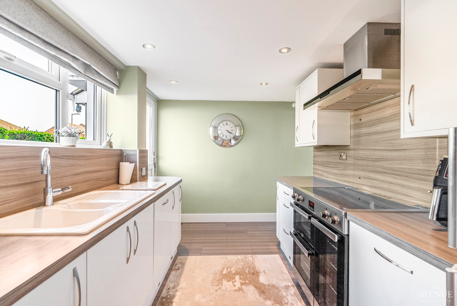 3 bed terraced house for sale in Hogarth Road, Stifford Clays 3