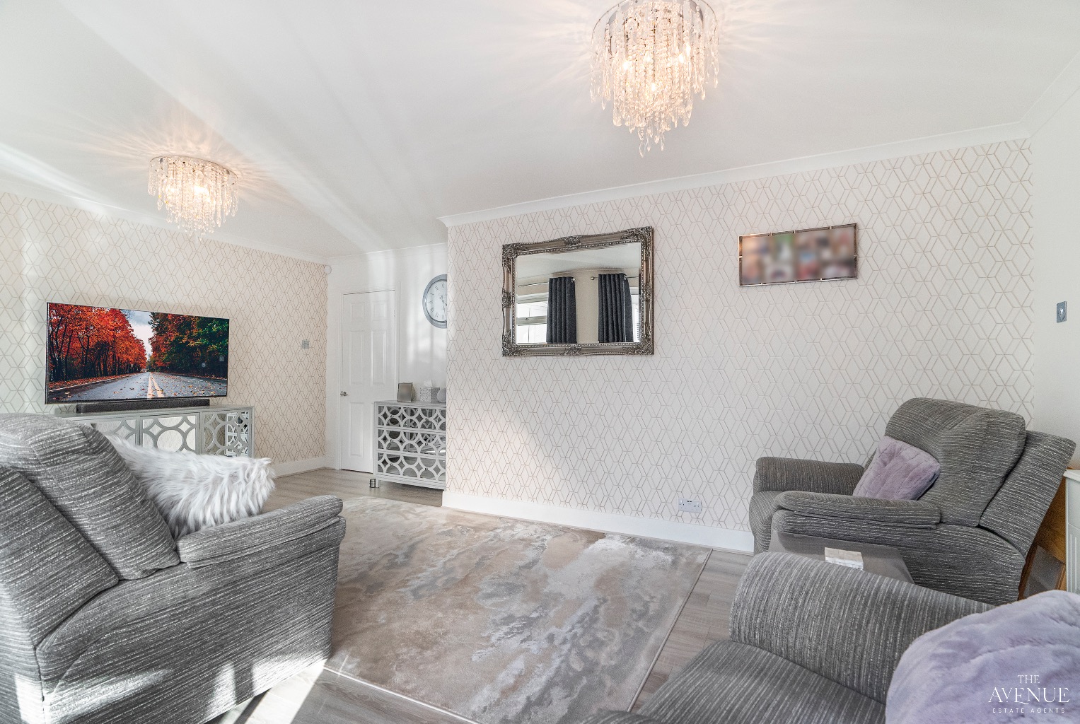 3 bed terraced house for sale in Hogarth Road, Stifford Clays 8