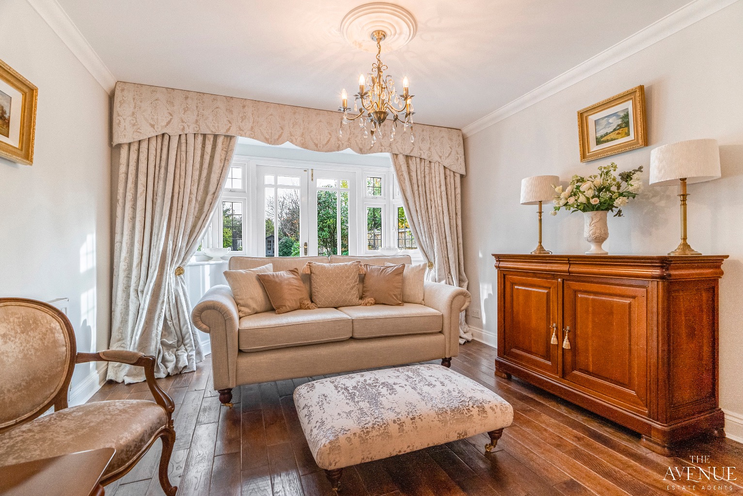 4 bed detached house for sale in Chestnut Avenue, North Grays  - Property Image 4