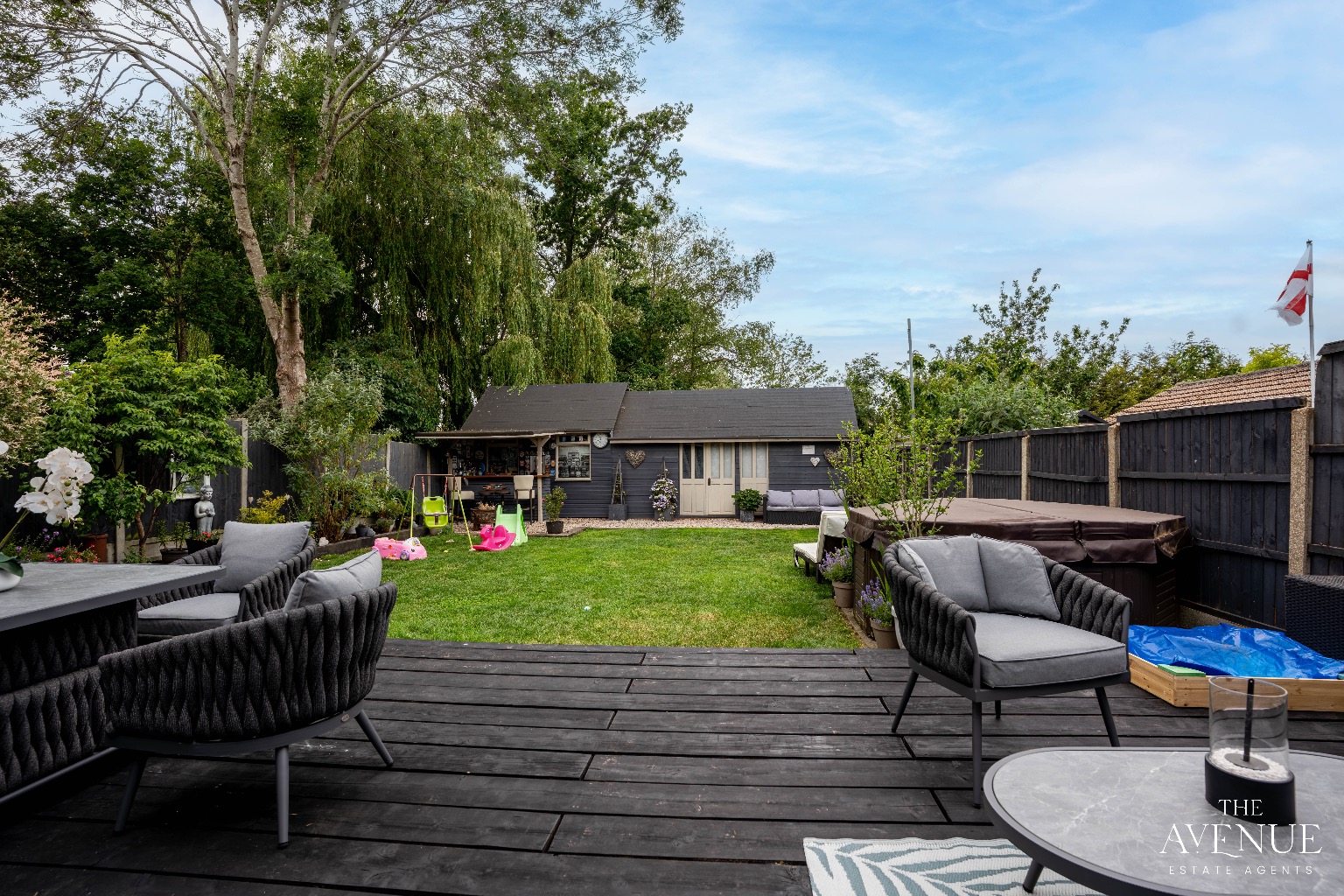 4 bed semi-detached house for sale in Gordon Road, Horndon-on-the-Hill 8