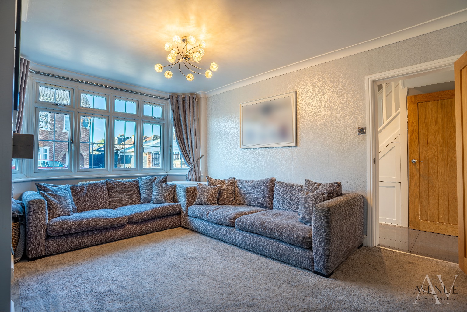 5 bed terraced house for sale in Maclennan Avenue, Rainham  - Property Image 6