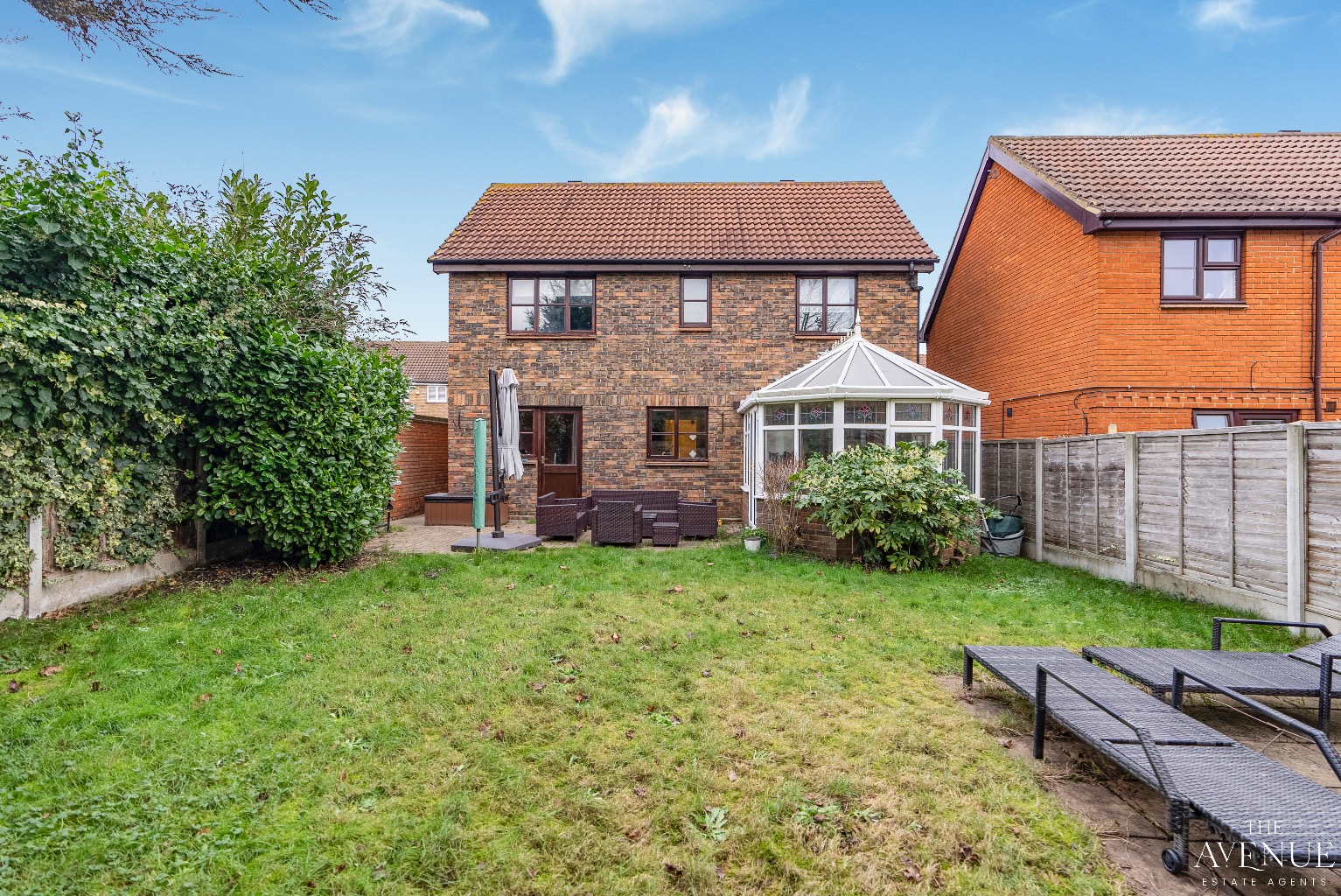 4 bed detached house for sale in Northfields, Grays 13