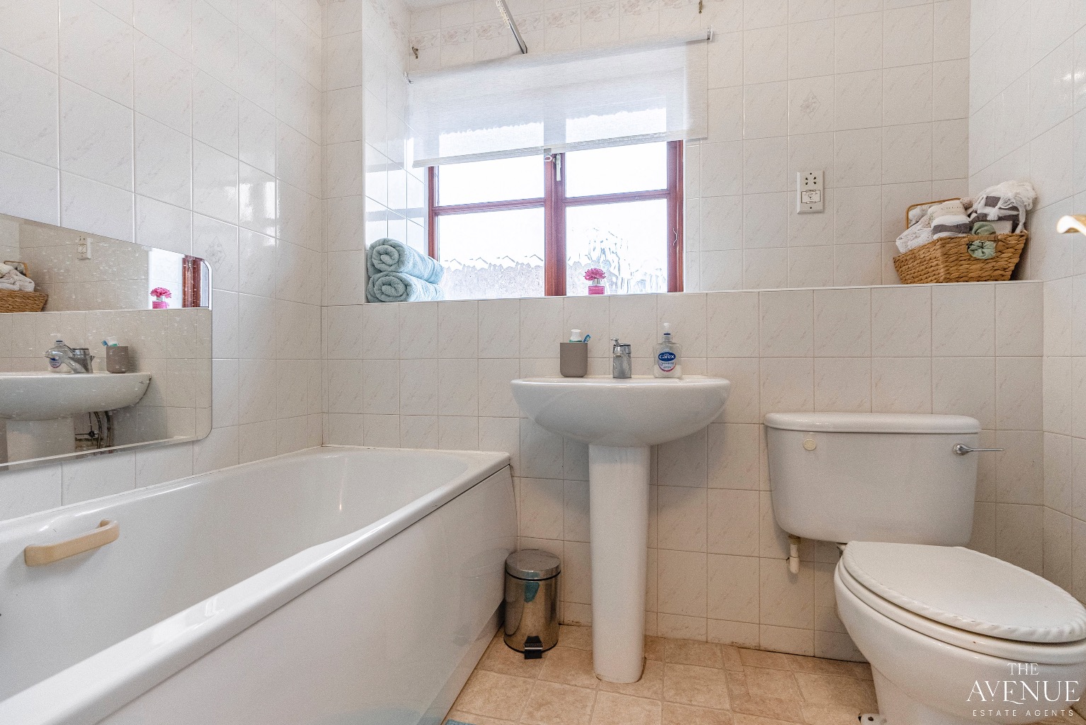 4 bed detached house for sale in Northfields, Grays 12