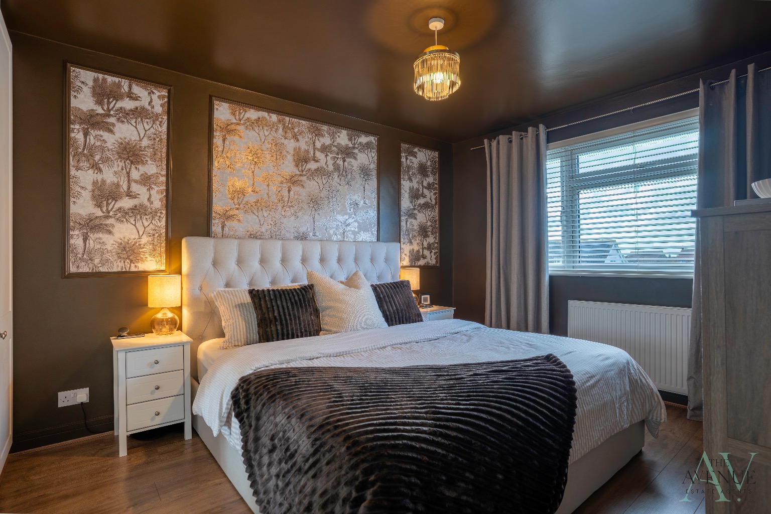 3 bed terraced house for sale in Larkswood Road, Corringham  - Property Image 11