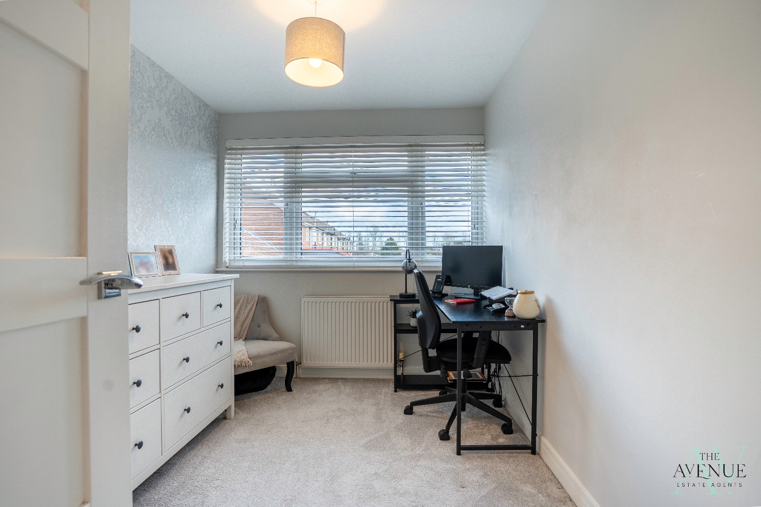 3 bed terraced house for sale in Larkswood Road, Corringham 13