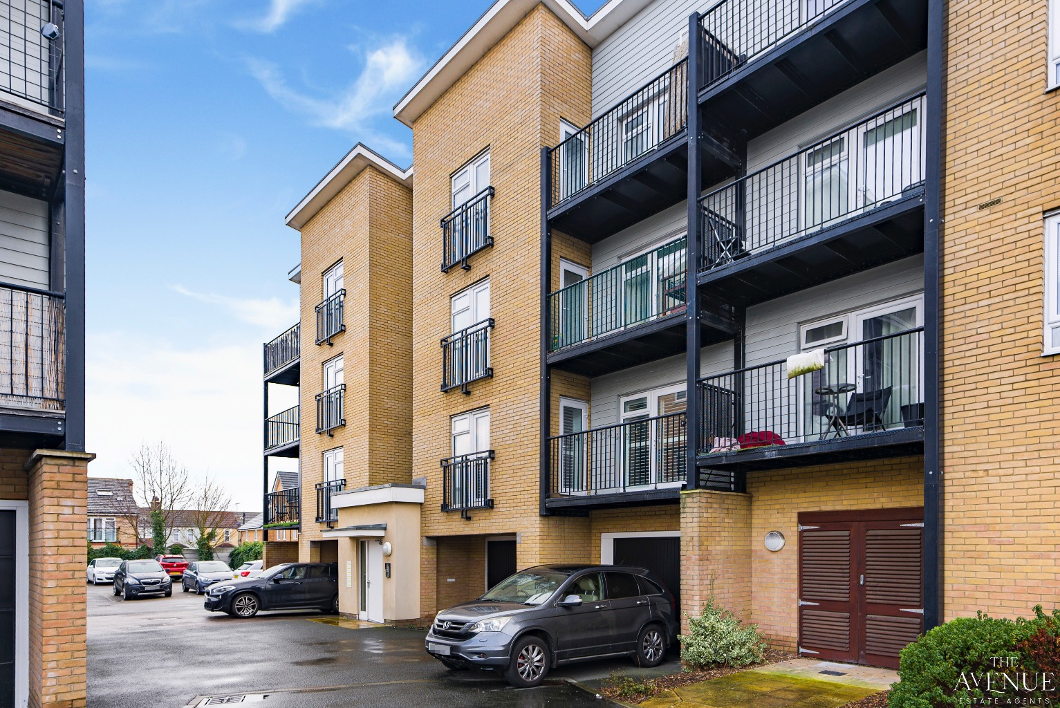 2 bed flat for sale in The Chase, Grays 13