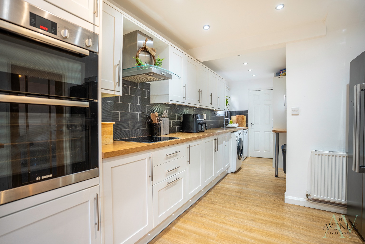 3 bed end of terrace house for sale in Chafford Way, Stifford Clays 2
