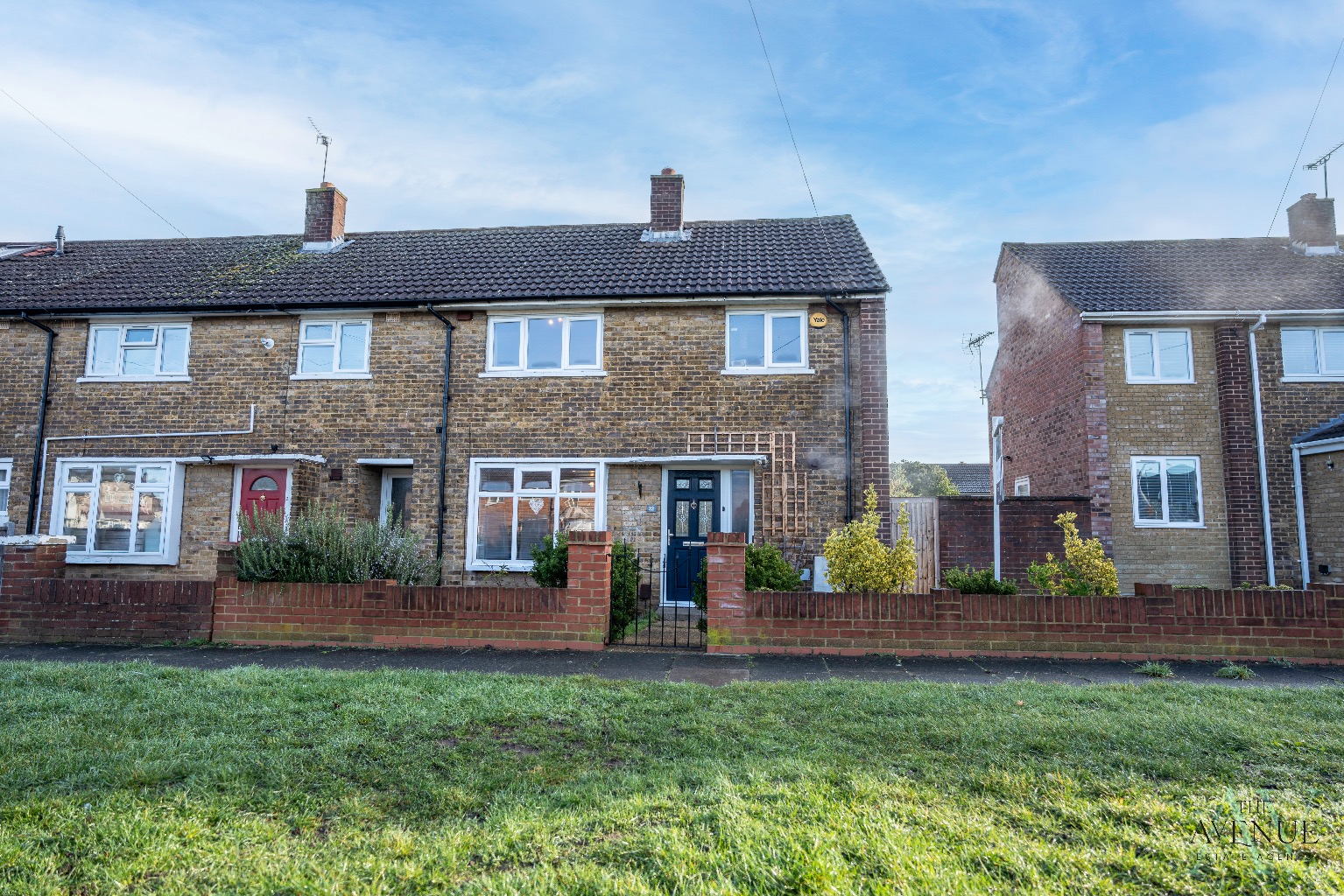 3 bed end of terrace house for sale in Chafford Way, Stifford Clays 14