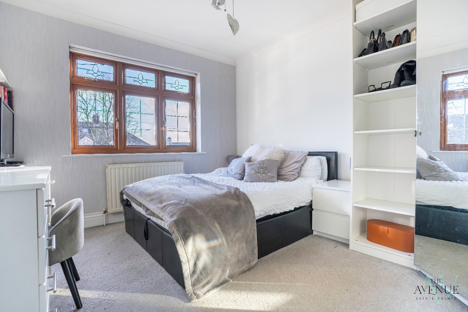 5 bed detached house for sale in Connaught Avenue, Grays  - Property Image 12
