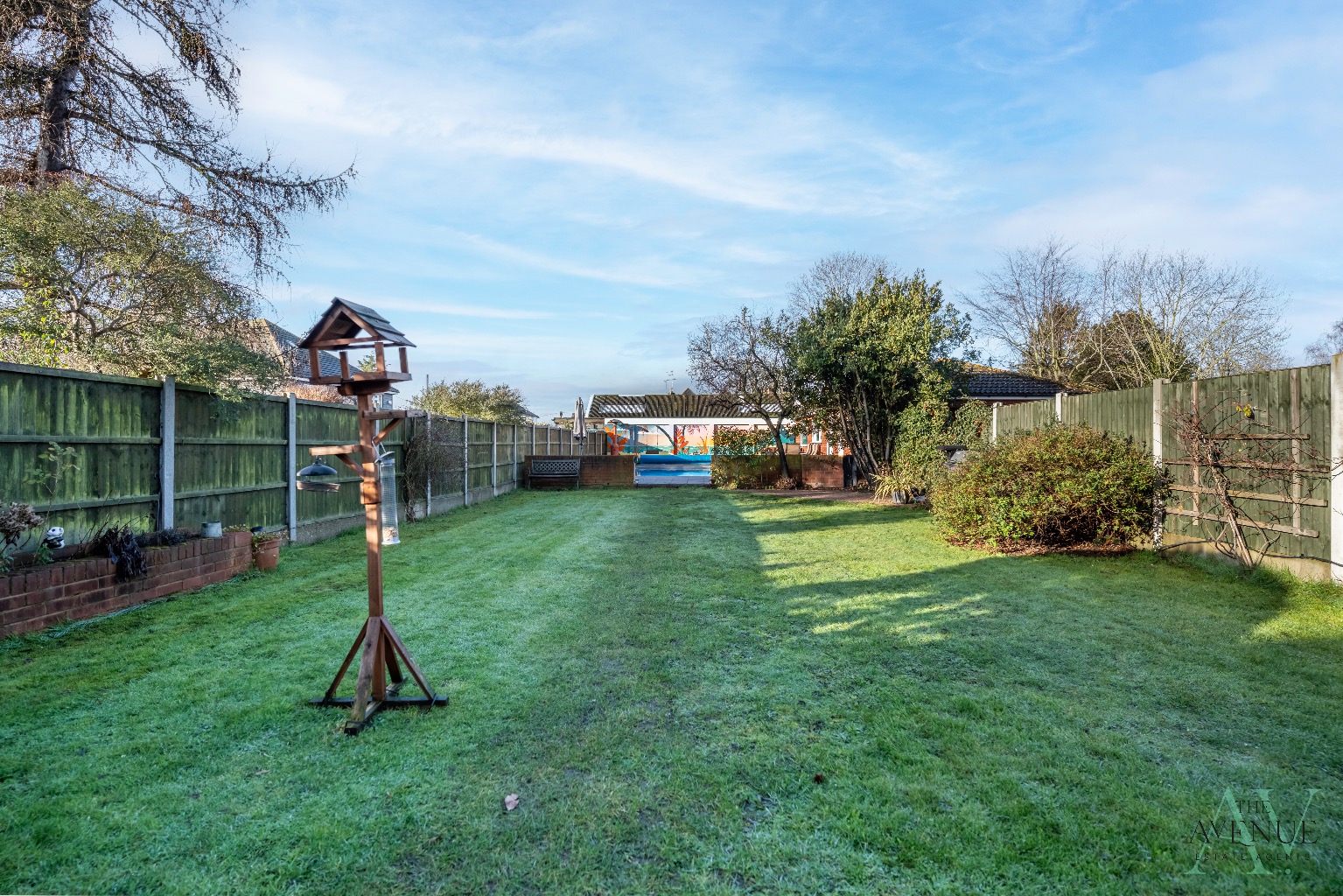 5 bed detached house for sale in Connaught Avenue, Grays 15
