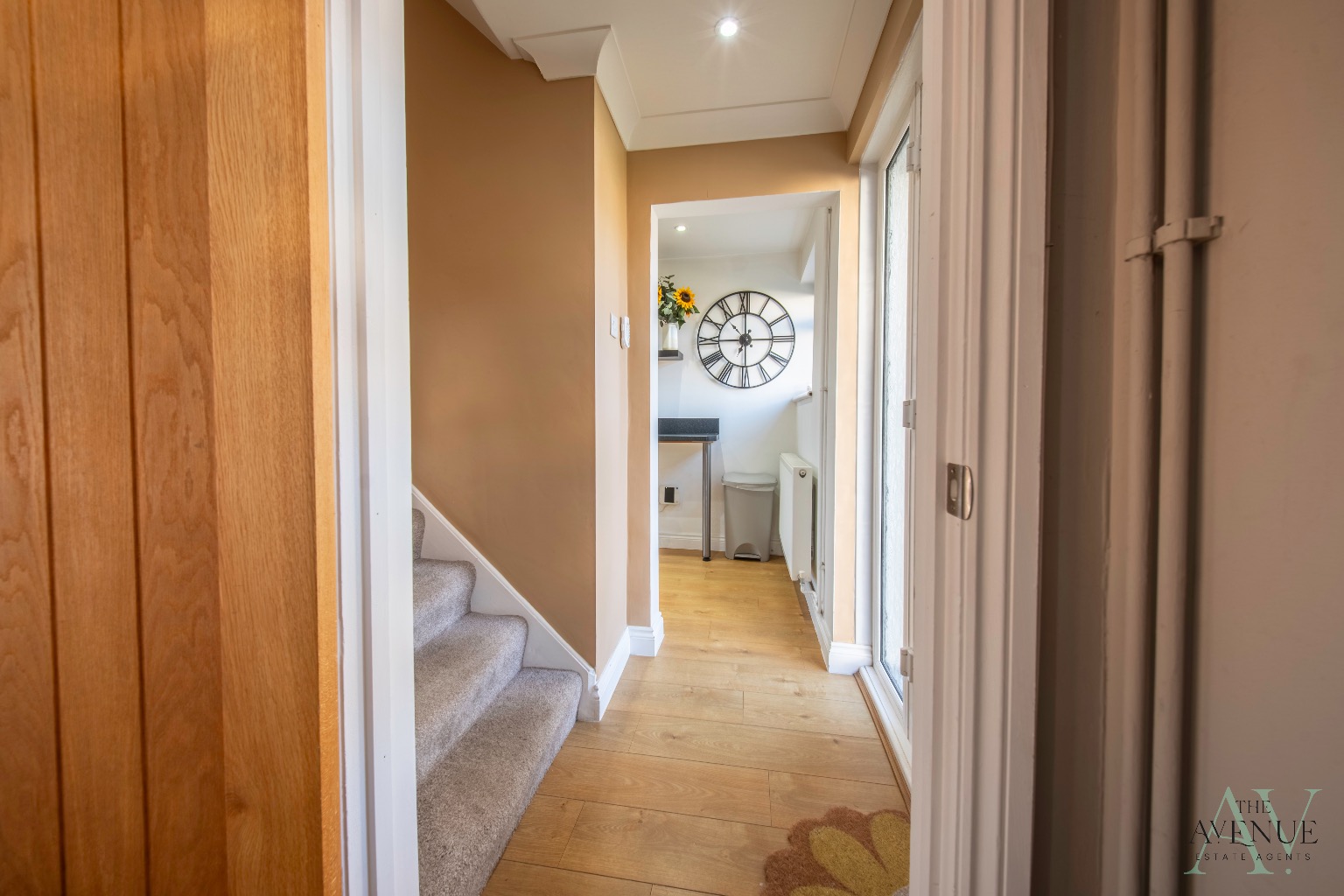 3 bed end of terrace house for sale in Goddard Road, Grays 6