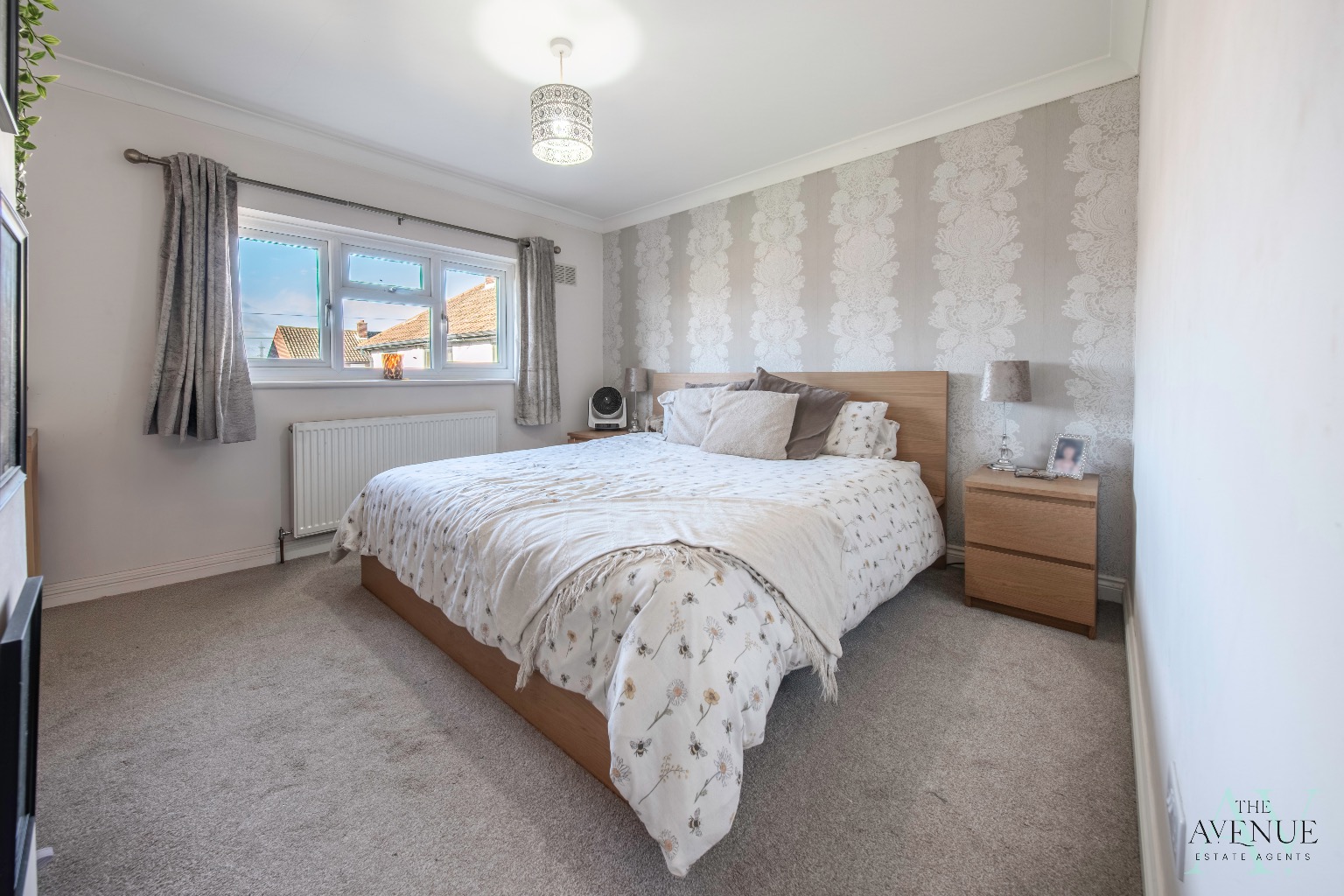 3 bed end of terrace house for sale in Goddard Road, Grays  - Property Image 8