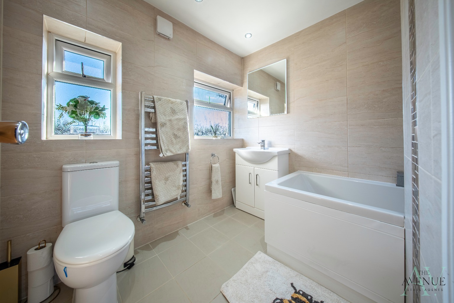 3 bed end of terrace house for sale in Goddard Road, Grays  - Property Image 12